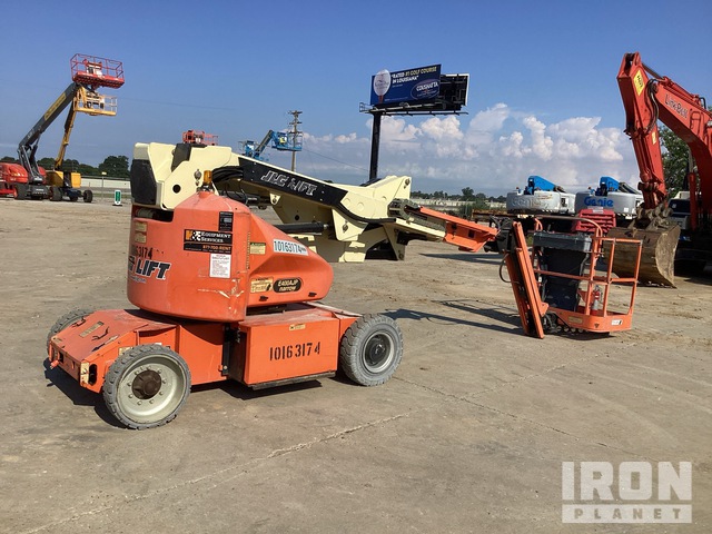 ELEVADOR ARTICULADO 2015 JLG E400AJPN