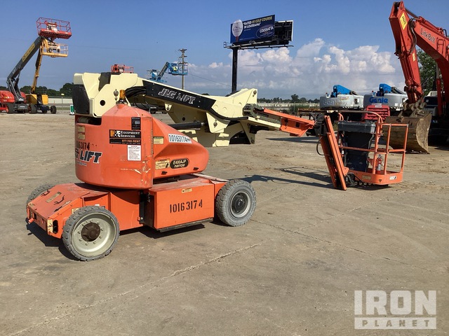 ELEVADOR ARTICULADO 2015 JLG E400AJPN