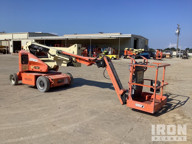 ELEVADOR ARTICULADO 2015 JLG E400AJPN