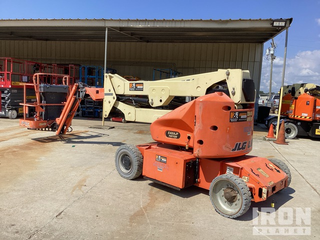 ELEVADOR ARTICULADO 2017 JLG E400AJPN