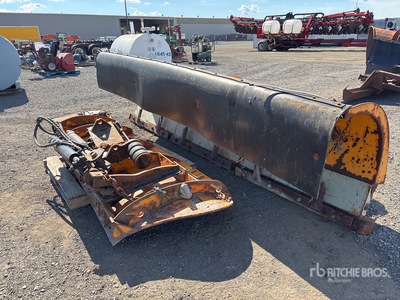 Tenco 12 ft Hydraulic Reversing Schneepflug - Fits Truck