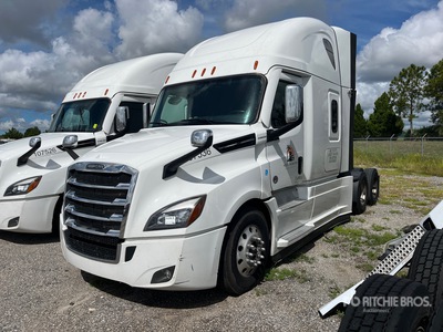 2024 Freightliner Cascadia 126 6x4 Cabeza Tractora Cabina Dormitorio