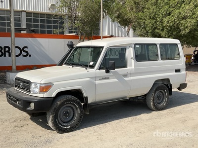 2019 Toyota Land Cruiser 78L 4x4 SUV