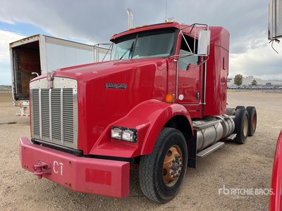 2013 Kenworth 6x4 تراكتور شاحنة كابينة النوم (ثنائية المحور) (Inoperable)