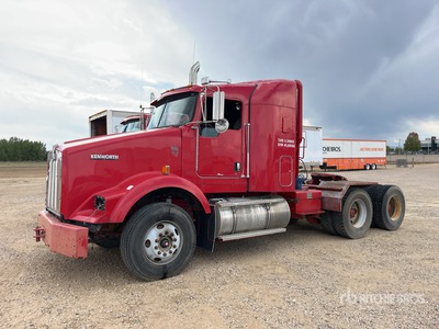 2009 Kenworth T800 6x4 تراكتور شاحنة كابينة النوم (ثنائية المحور) (Inoperable)