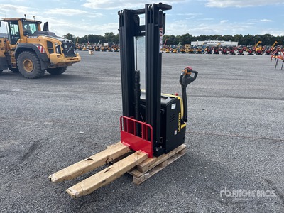 2023 Hyster S1.5UT Electric Stacker (Unused)