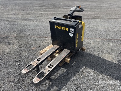 2020 Hyster P2.OUTS Electric low lift platform Pallet Jack (Unused)
