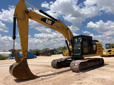 2017 Cat 320F L Rupsgraafmachine