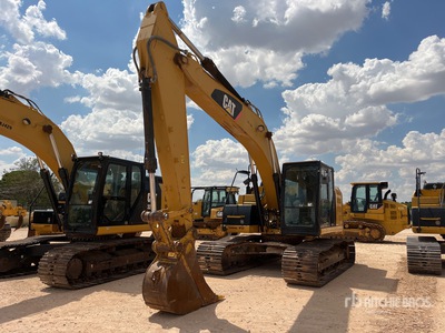 2014 Cat 320E LRR Tracked Excavator