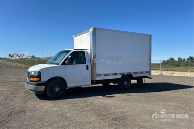 2018 GMC Savana G3500 Van Truck