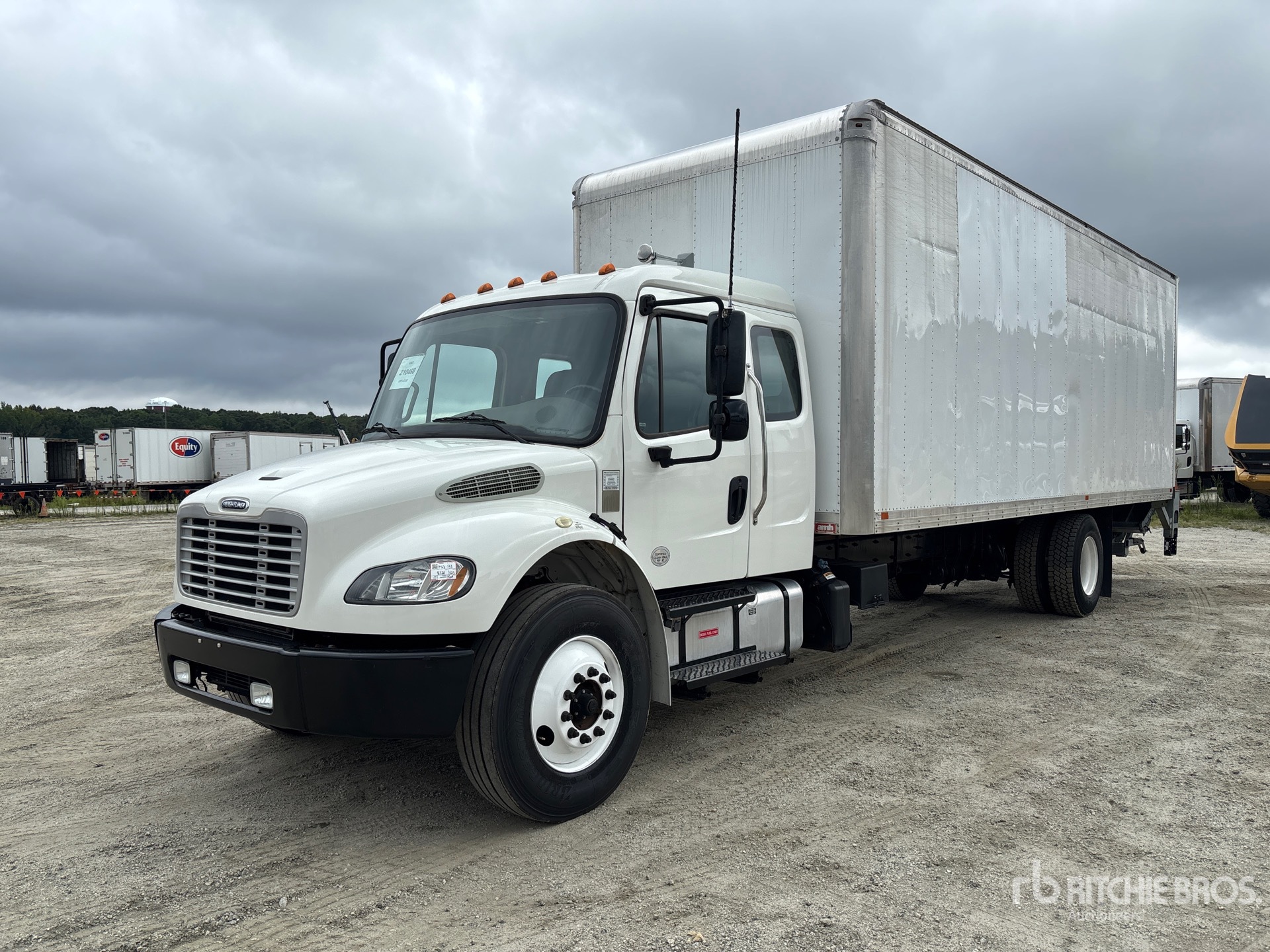 2019 Freightliner M2 106 4x2 Van Truck