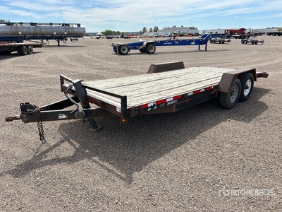 2008 20 ft T/A Equipment Trailer