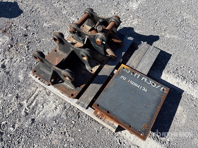 Cat attachments Cat Excavator Hammer Head - Fits Cat 304C CR Attachment Mounting Plate - Fits Cat 304C CR