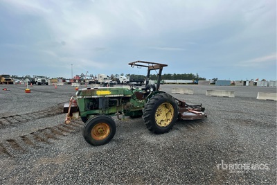 1990 John Deere 2155 2WD Ciągnik użytkowy