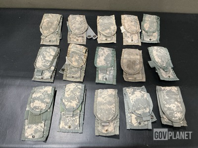 (1,061) M4 Two Mag Pouches