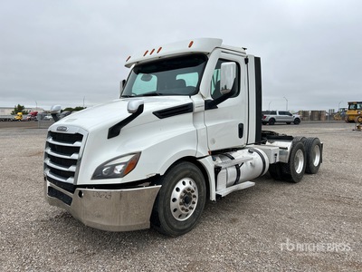 2020 Freightliner Cascadia 126 6x4 T/A Day Cab Truck Tractor