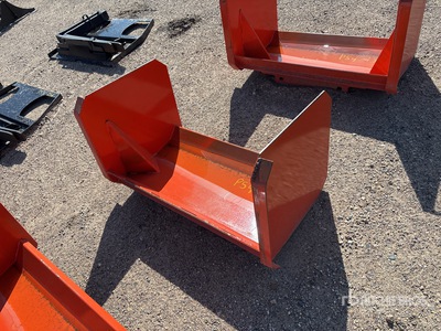 2025 Kit Containers MSS-SPE-3-23 35 in Skid Steer Snow Pusher (Unused)