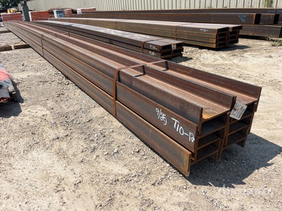 Quantity of (1) Bundle Of 8" x 21.0 A992/A572-50 50' Wide Flange Beam معدات بناء متنوعة