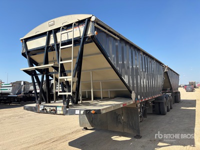 2019 Lode King 28 ft Tri/A Super B-Train Lead Grain Trailer