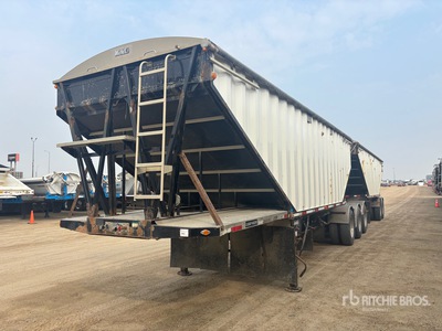 2015 Lode King 28 ft Tri/A Super B-Train Lead Grain Trailer