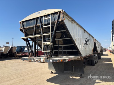 2014 Lode King 28 ft Tri/A Super B-Train Lead Remorque à grains