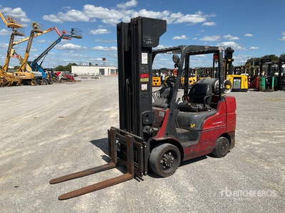 2005 Mitsubishi FGC30N 2925 lb Cushion Tire Forklift