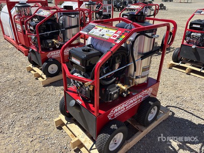 Easy-Kleen Magnum Gold Pressure Washer (Unused)