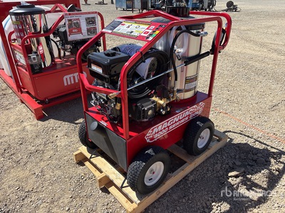 Easy-Kleen Magnum Gold Pressure Washer (Unused)