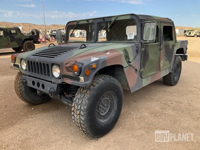 2007 AM General M1097R1 HMMWV 4 Door Soft Top w/Truck Body