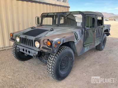 2007 AM General M1097R1 HMMWV 4 Door Soft Top w/Truck Body