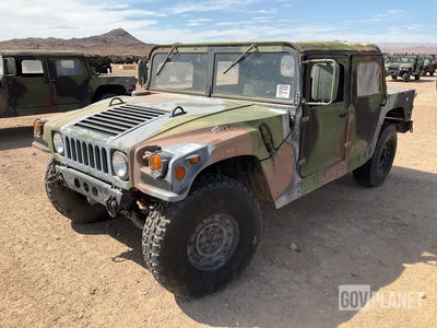 2007 AM General M1097R1 HMMWV 4 Door Soft Top w/Truck Body