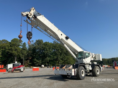 2006 Grove RT640E 40 ton 4x4x4 رافعة للطرق الوعرة