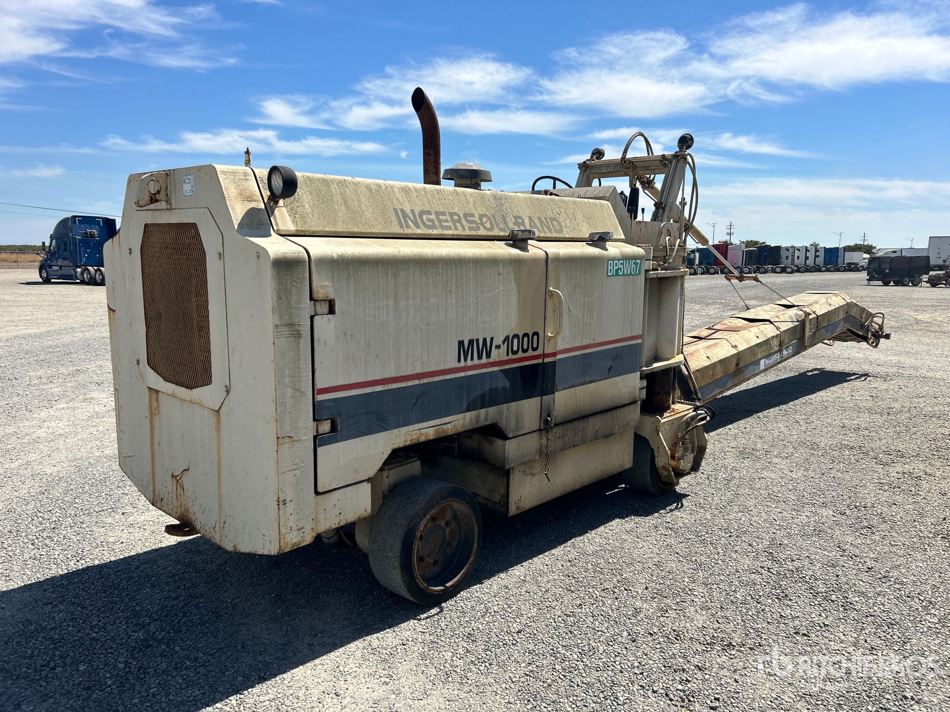 Ingersoll Rand MW-1000 آلات كشط الرصيف