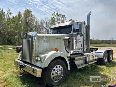 2019 Kenworth W990 6x4 Heavy Haul T/A Day Cab Truck Tractor