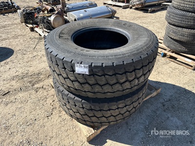 Quantity of (2) Michelin XZY 3 425/65R22.5 Pneus