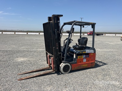 2022 Toyota 8FBE20U 3250 lb Chariot Élévateur Électrique