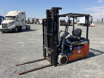 2022 Toyota 8FBE20U 3250 lb Chariot Élévateur Électrique