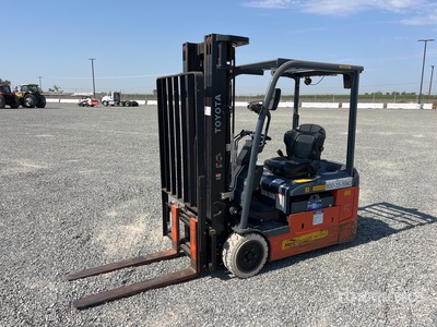 2022 Toyota 8FBE20U 3250 lb Chariot Élévateur Électrique