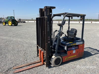 2022 Toyota 8FBE20U 3250 lb Chariot Élévateur Électrique