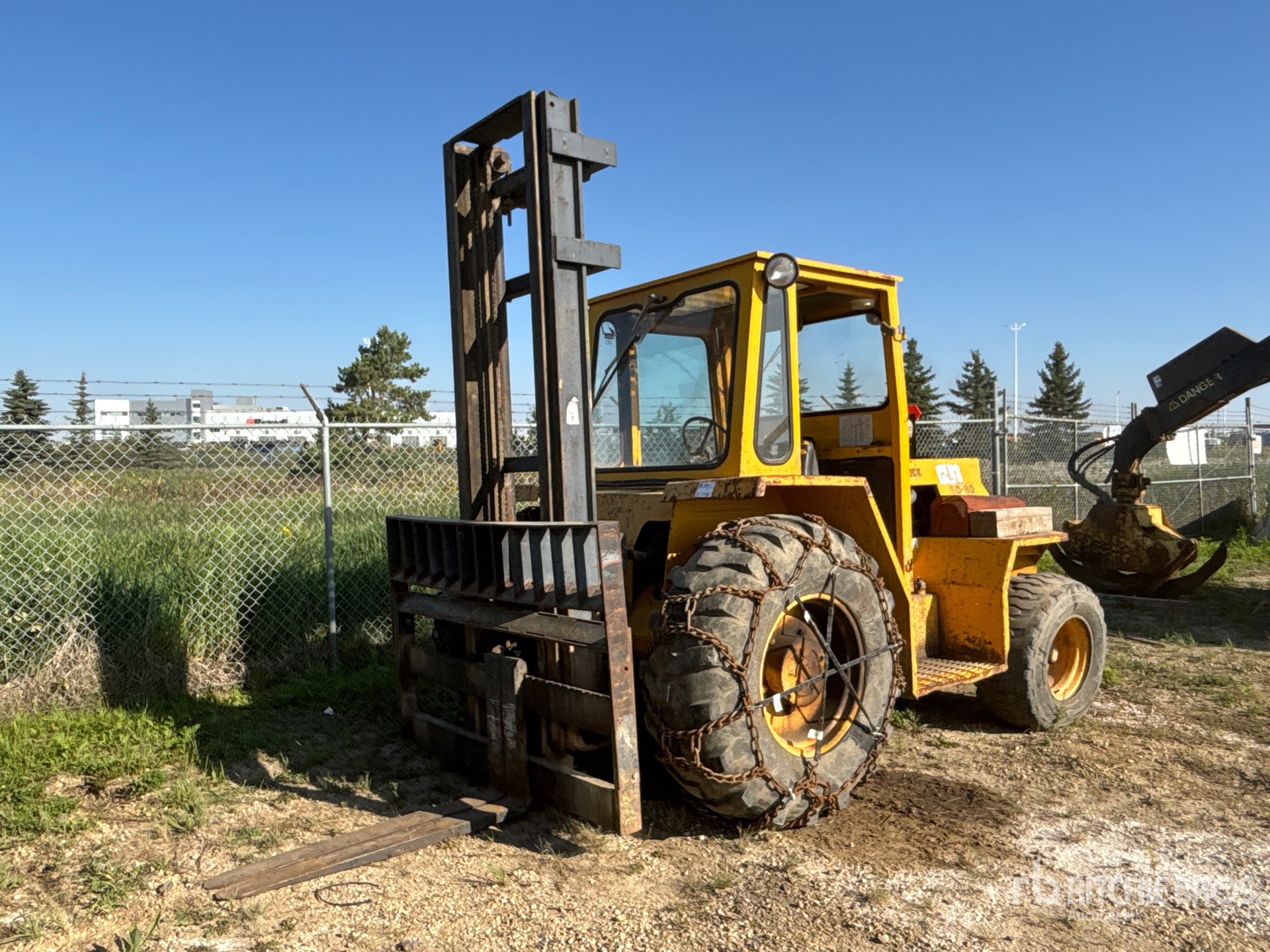 Sellick SD80 8000 lb Forklift