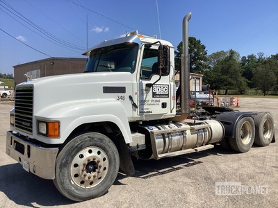 2013 Mack CHU613 6x4 T/A Day Cab Truck Tractor