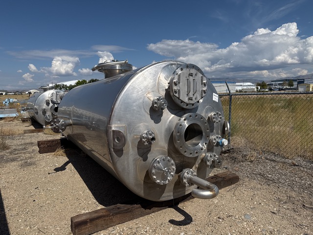 2009 Berlie - Falco 8300 L Stationary Stainless Steel Water Tank