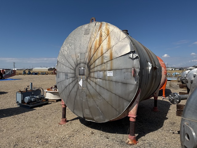 1980 De Dietrich - Zinswiller 5000 gal Stationary Insulated Water Tank