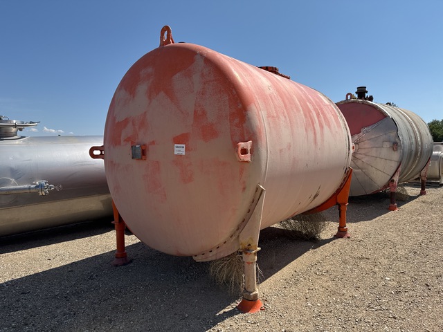 1980 De Dietrich - Zinswiller 5000 gal Stationary Water Tank