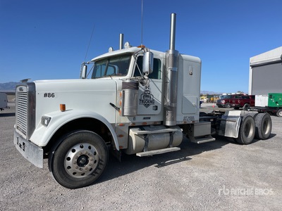 2009 Freightliner Classic 120 6x4 T/A Sleeper Truck Tractor