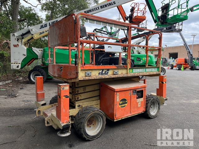 ELEVADOR TIJERA 2015 JLG 260MRT