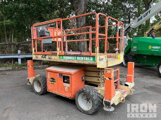 ELEVADOR TIJERA 2015 JLG 260MRT