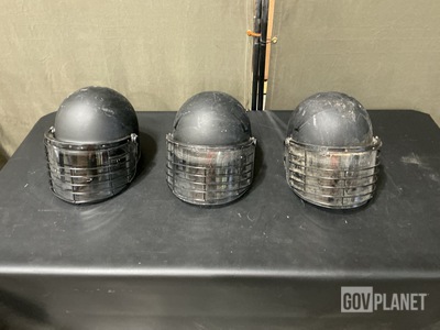 (30) Riot Helmets