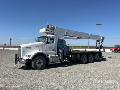 Manitex 35124C 35 ton Straight Boom on 2009 Kenworth T-800 8x4 Camion à Fèche