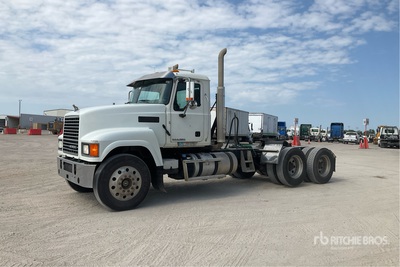 2016 Mack CHU613 6x4 T/A Day Cab Truck Tractor
